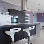 Luxury Con Vista