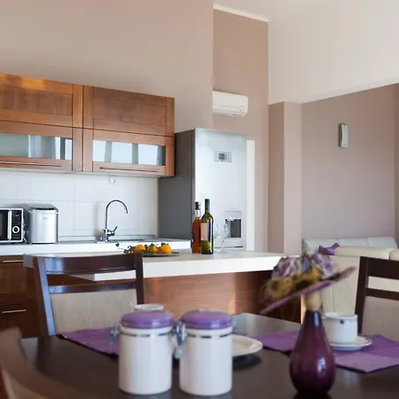 Luxury Con Vista דירה *