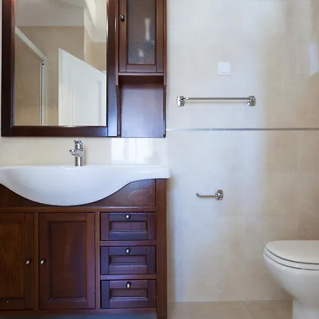 Luxury Con Vista