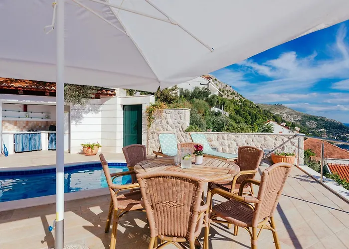 Luxury Con Vista